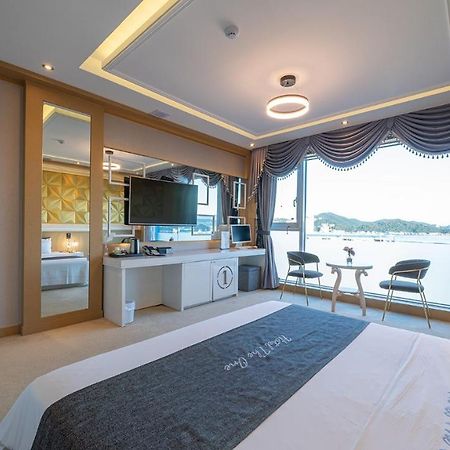Hotel The One Йосу Экстерьер фото